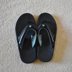Womens Reef Sandals in Teal and Black Size 5